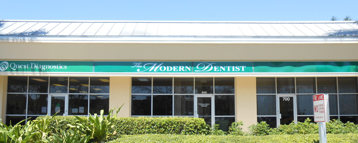 Set an Appointment for our Naples Dentists